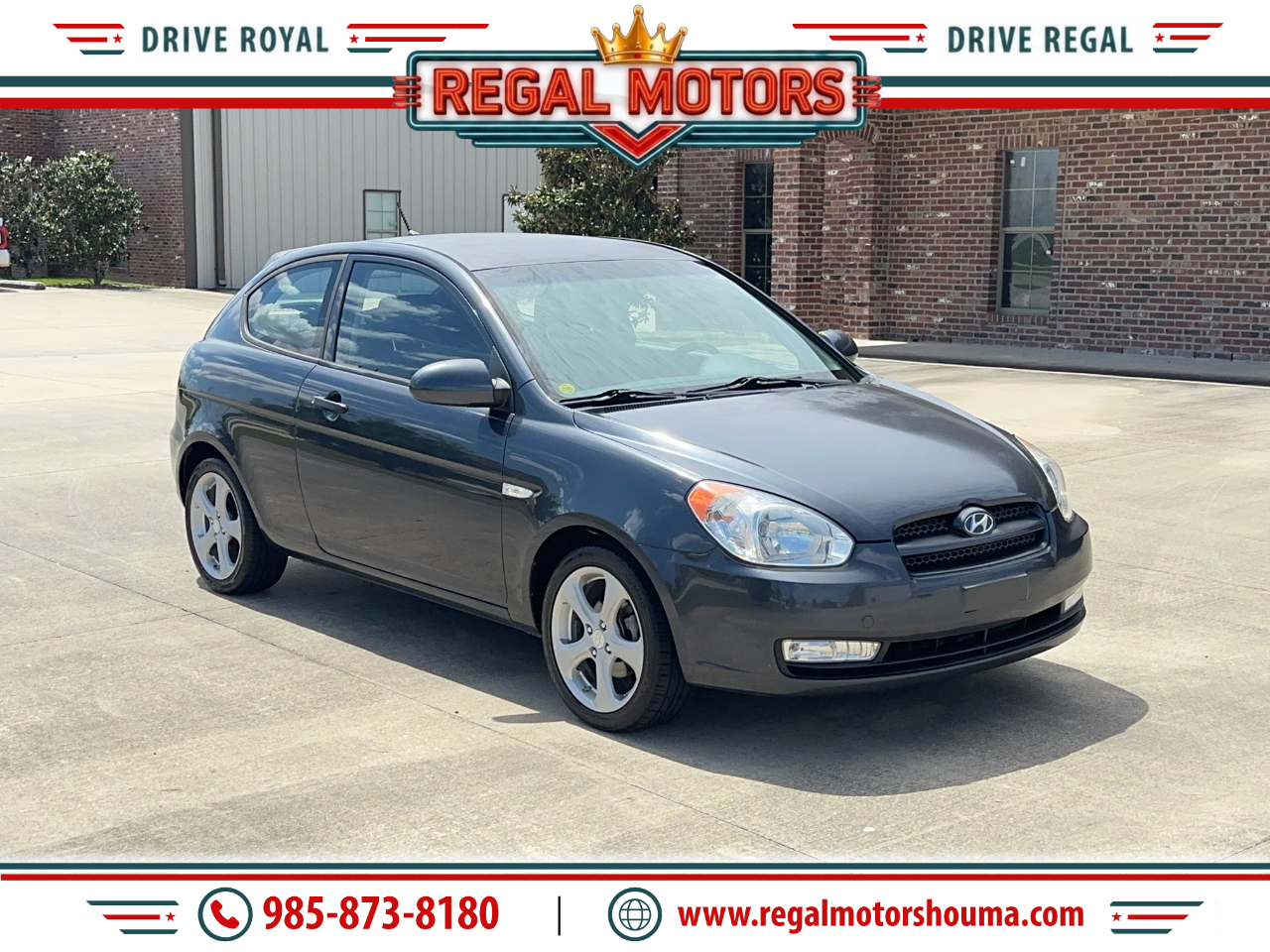 2009 Hyundai Accent SE 3-Door