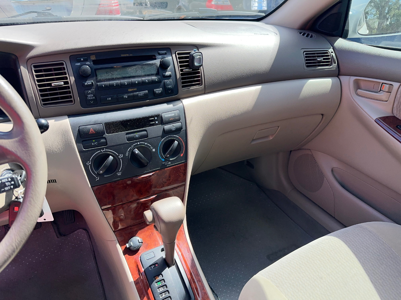 Toyota Corolla LE 2007