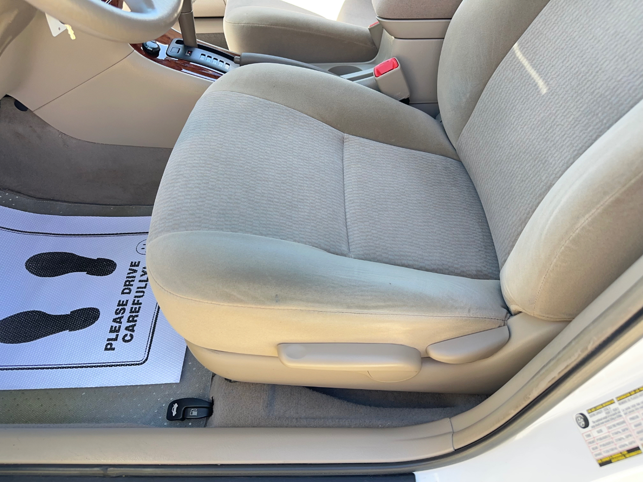 Toyota Corolla LE 2007