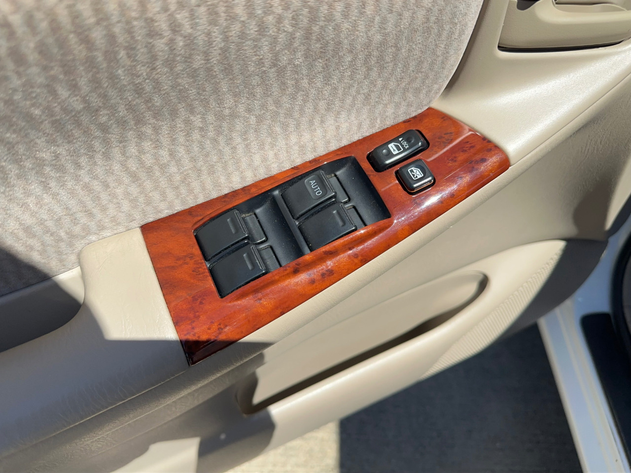 Toyota Corolla LE 2007