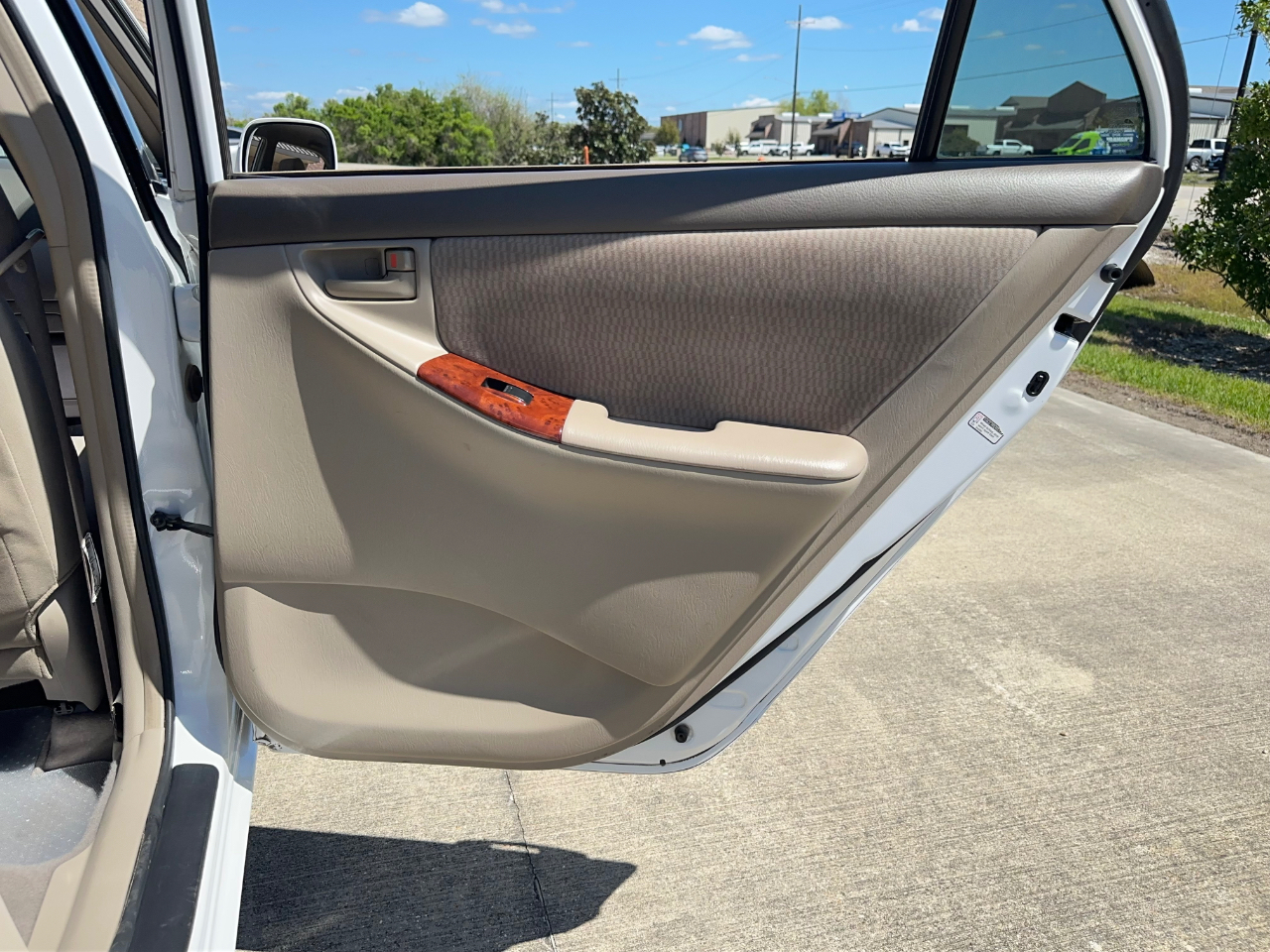 Toyota Corolla LE 2007