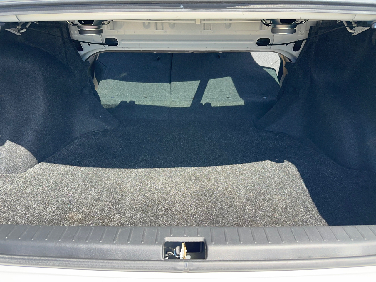 Toyota Corolla LE 2007