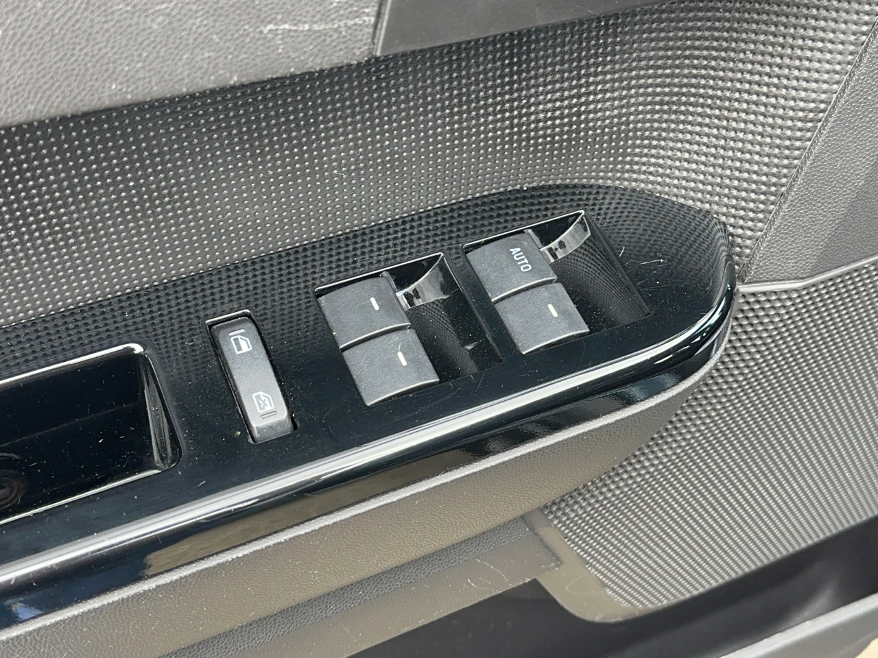 Ford Escape Limited FWD 2012