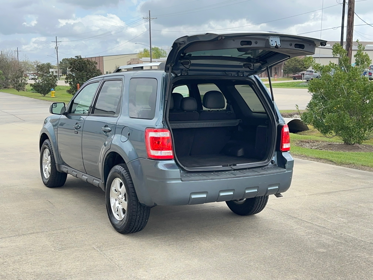 Ford Escape Limited FWD 2012