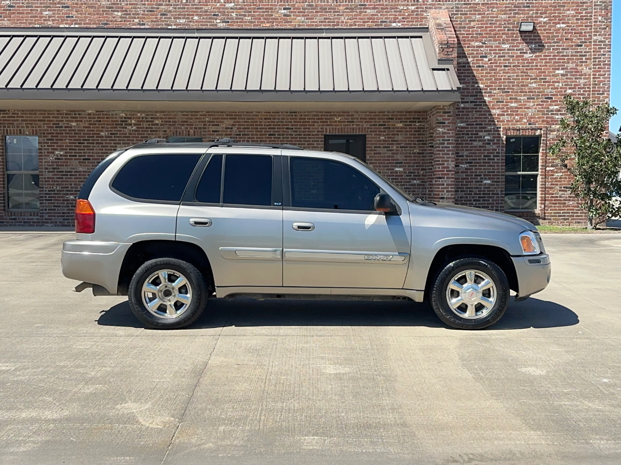 GMC Envoy SLT 2WD 2002