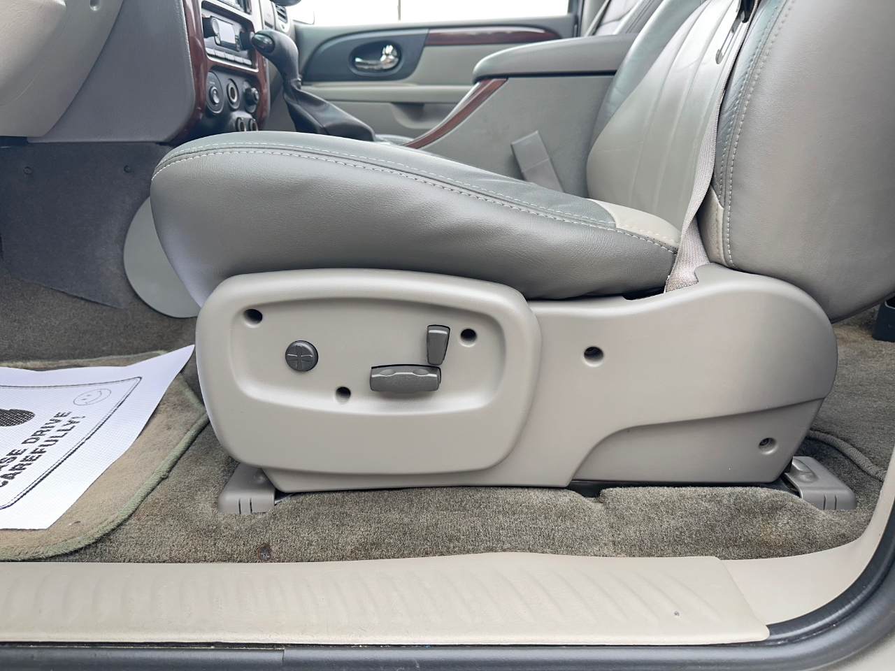 GMC Envoy SLT 2WD 2002