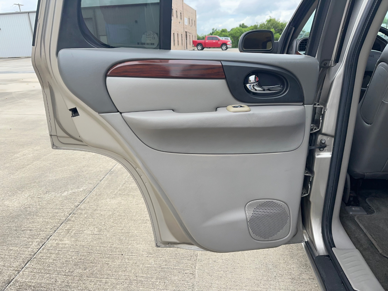 GMC Envoy SLT 2WD 2002