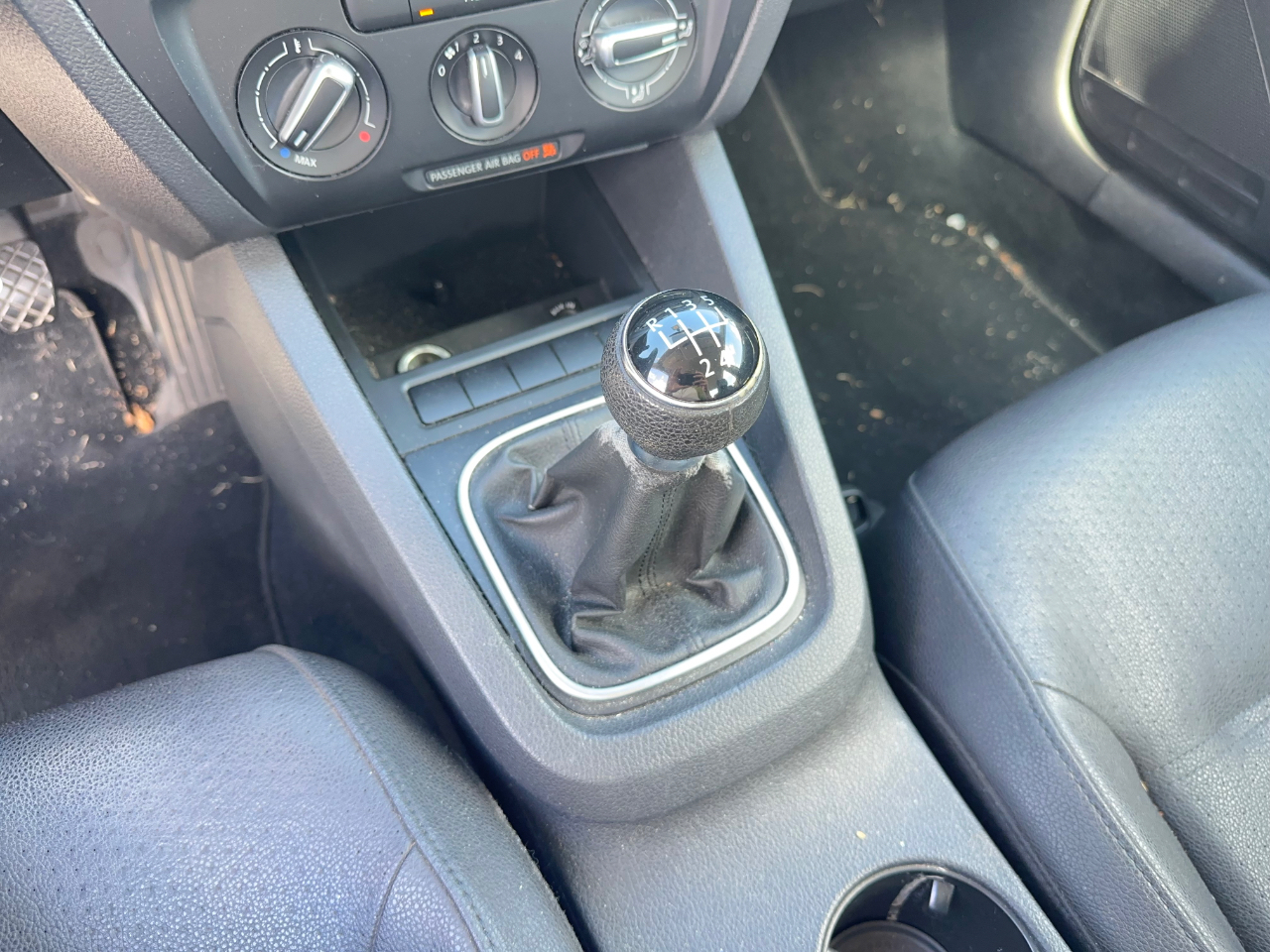 Volkswagen Jetta SE 2011