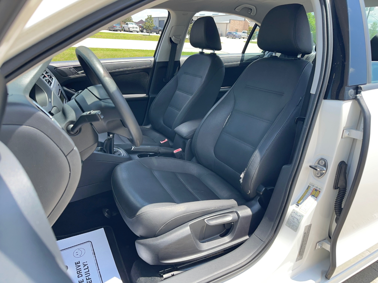 Volkswagen Jetta SE 2011