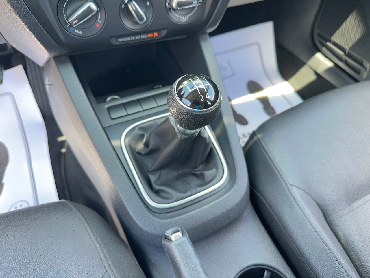 Volkswagen Jetta SE 2011