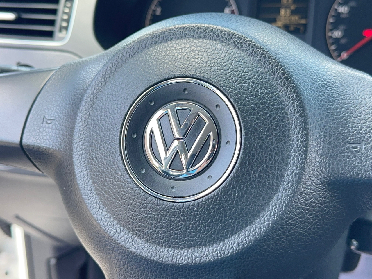 Volkswagen Jetta SE 2011
