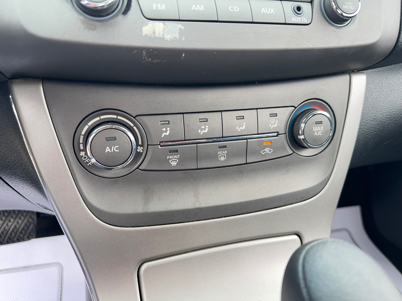 Nissan Sentra SV 2014