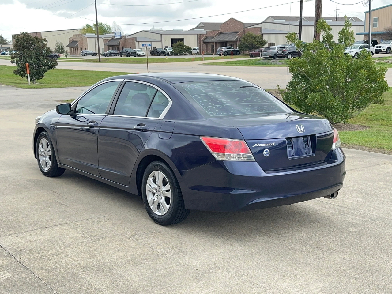 Honda Accord LX-P Sedan AT 2009