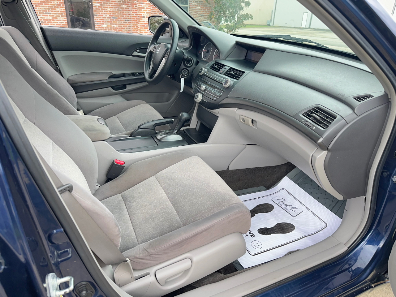 Honda Accord LX-P Sedan AT 2009