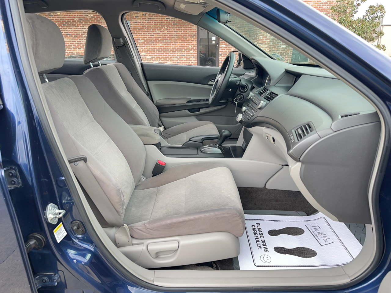 Honda Accord LX-P Sedan AT 2009