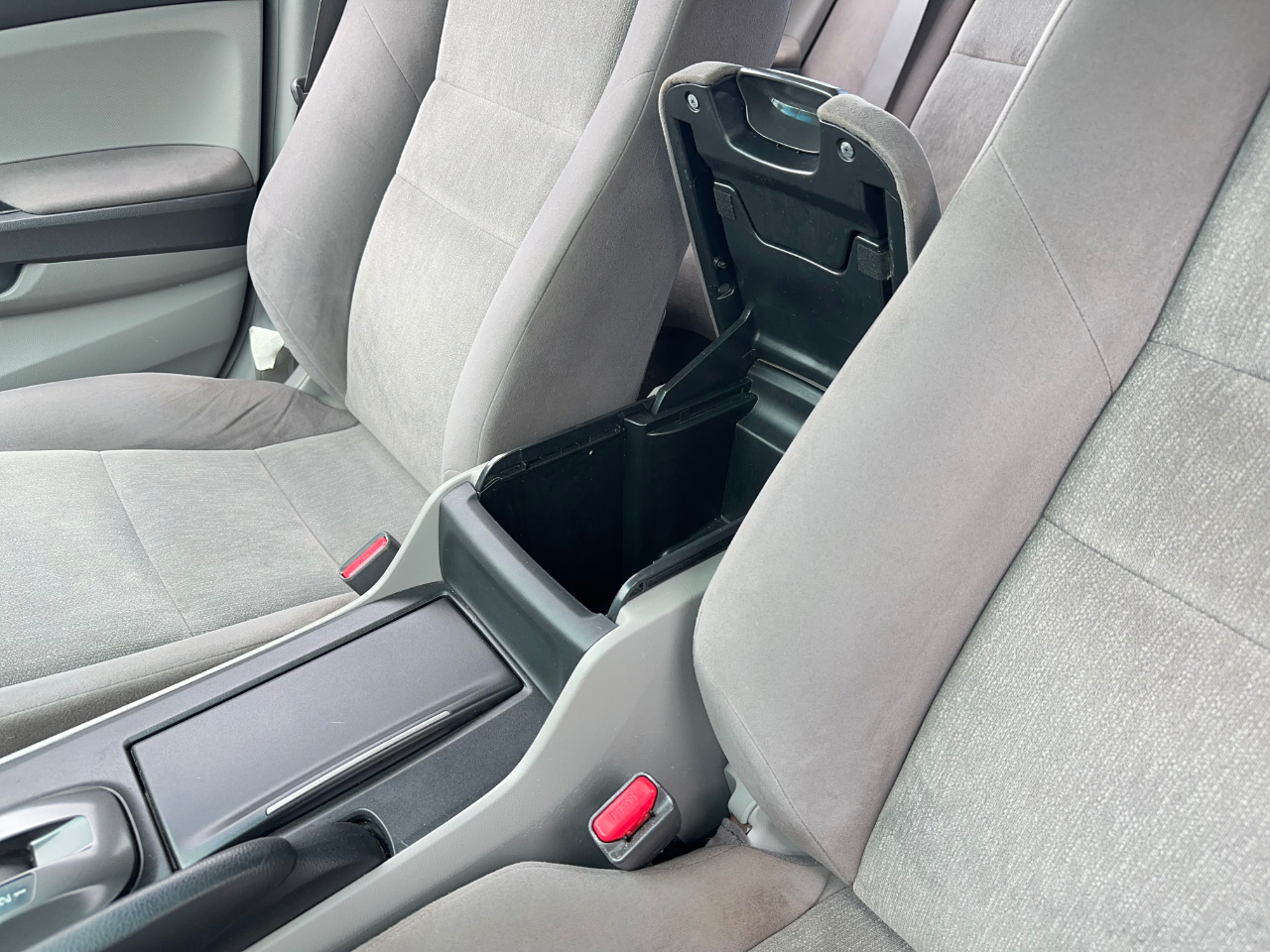 Honda Accord LX-P Sedan AT 2009