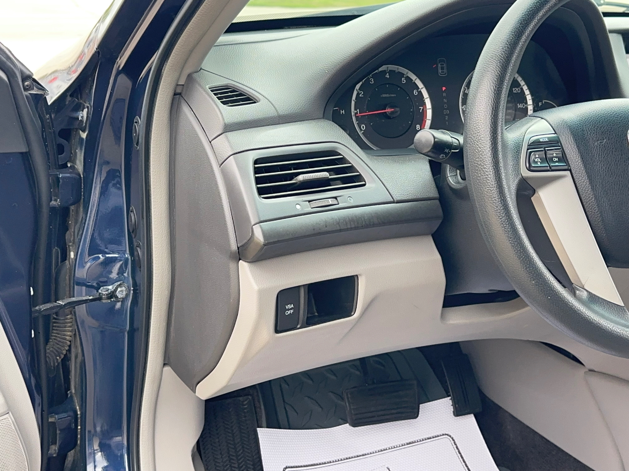 Honda Accord LX-P Sedan AT 2009