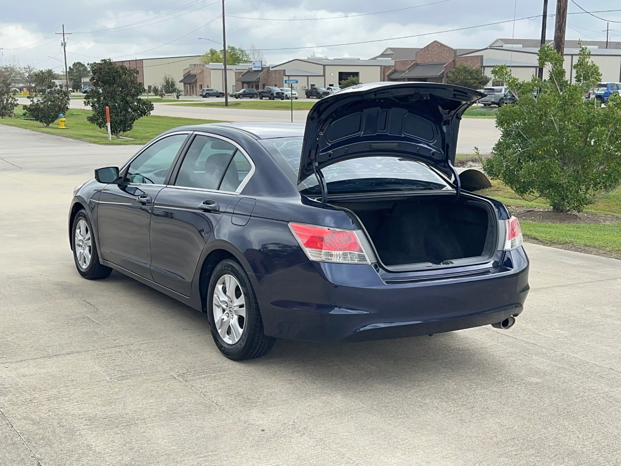 Honda Accord LX-P Sedan AT 2009