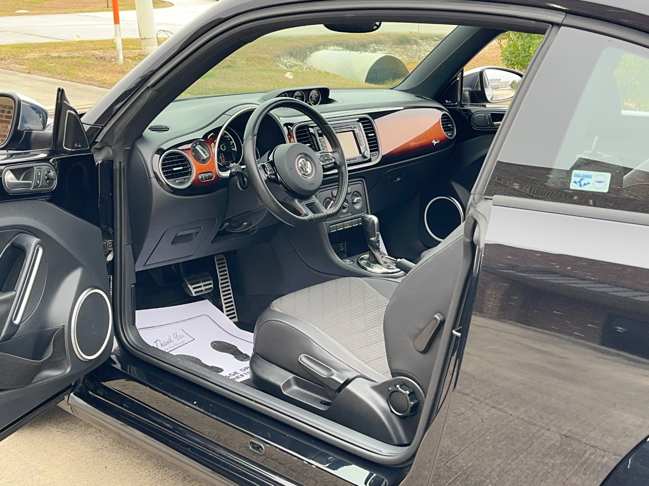 Volkswagen Beetle  2013