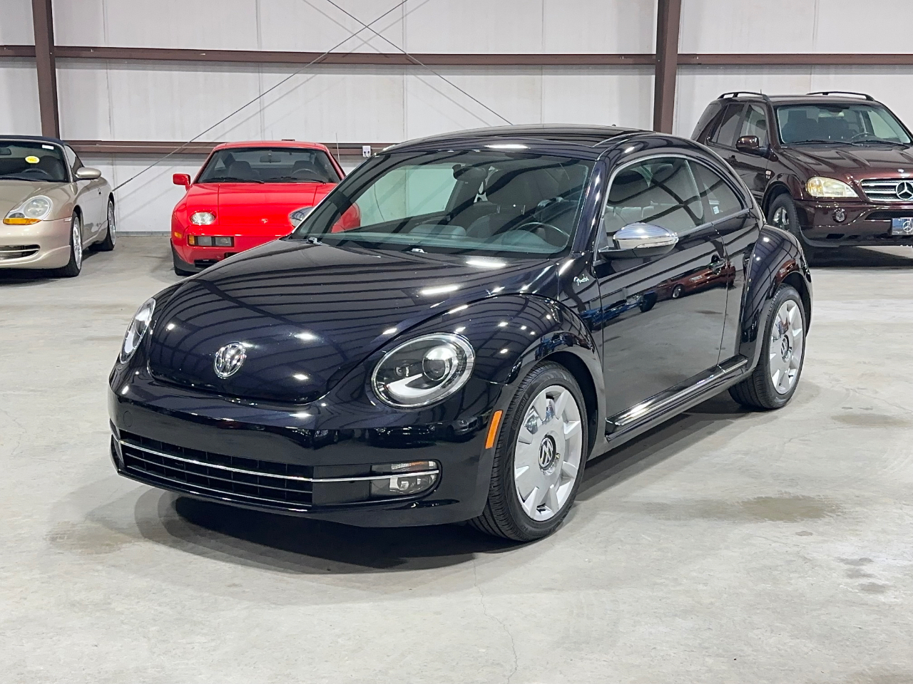 Volkswagen Beetle  2013