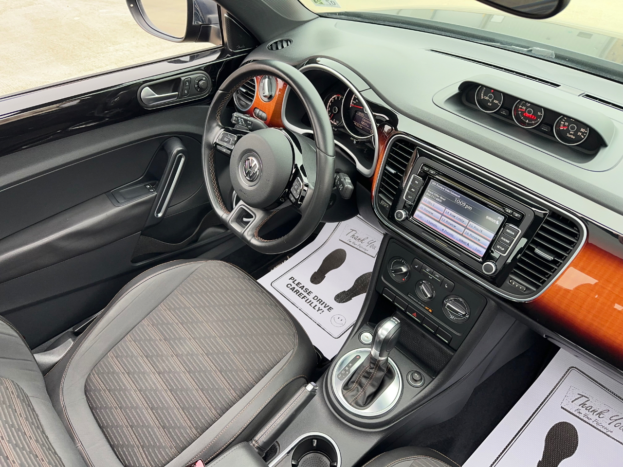 Volkswagen Beetle  2013