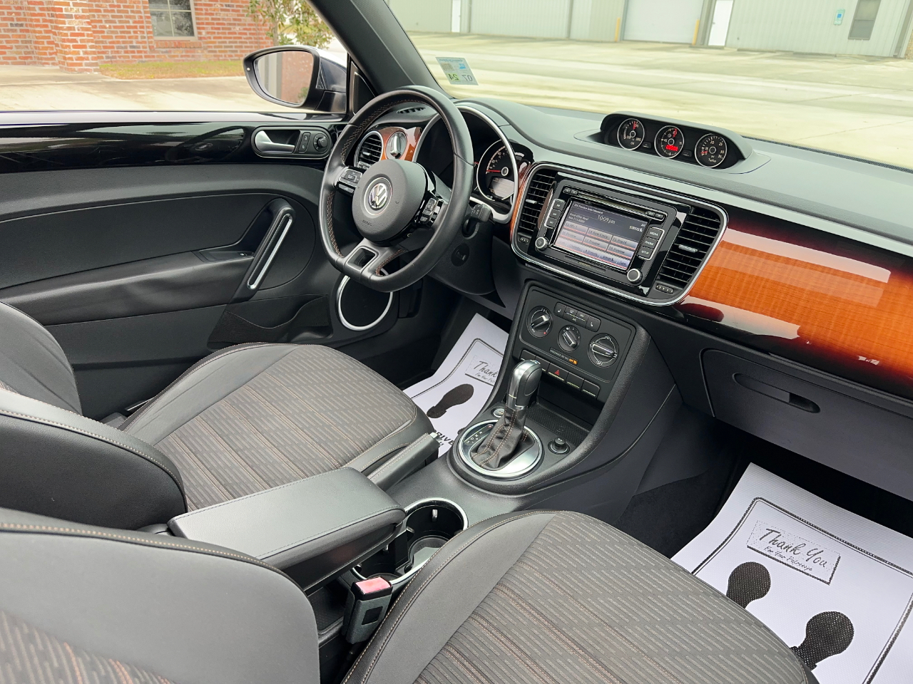 Volkswagen Beetle  2013