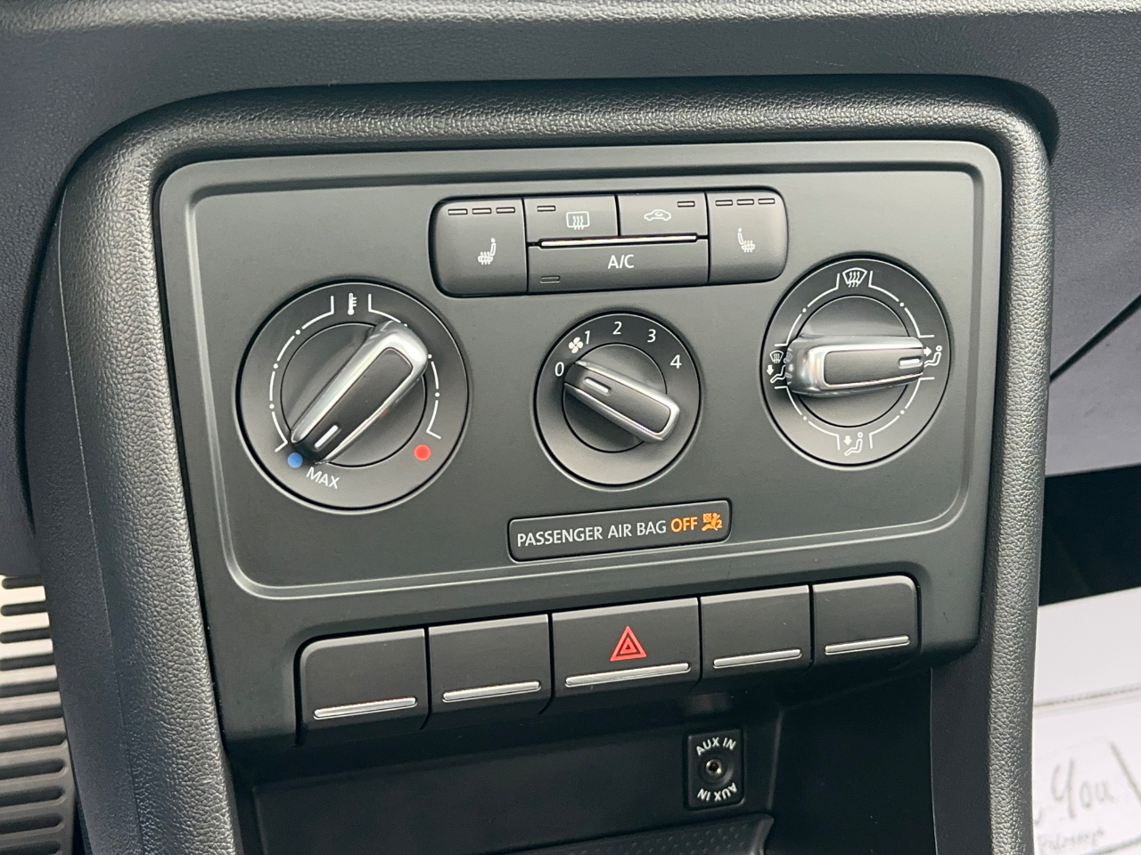 Volkswagen Beetle  2013