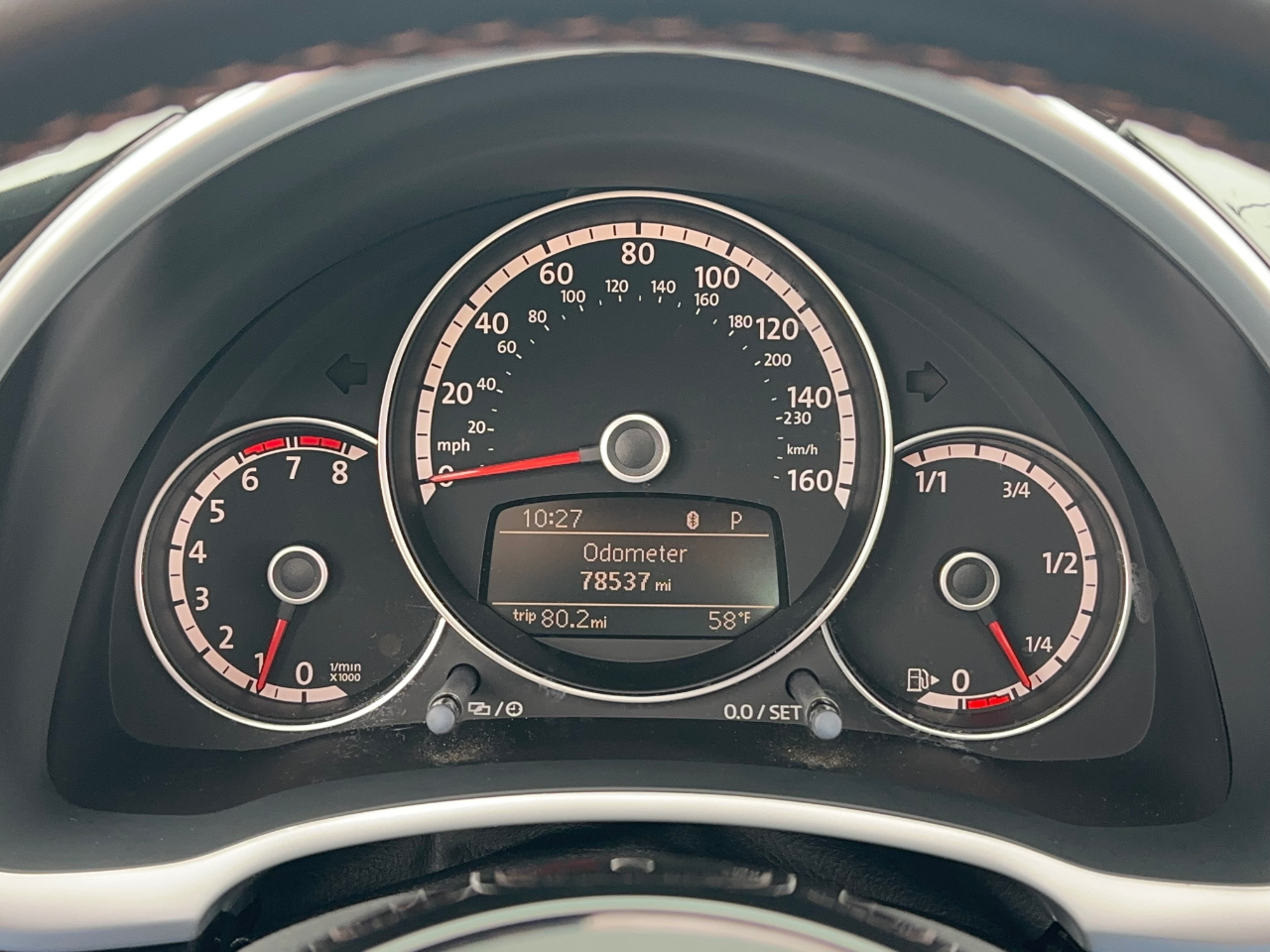 Volkswagen Beetle  2013