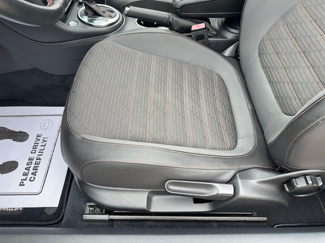 Volkswagen Beetle  2013