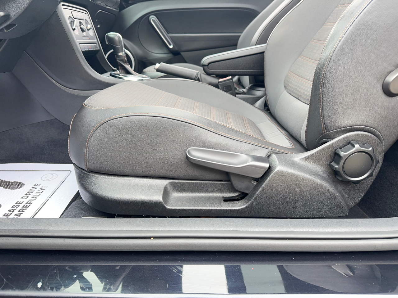 Volkswagen Beetle  2013