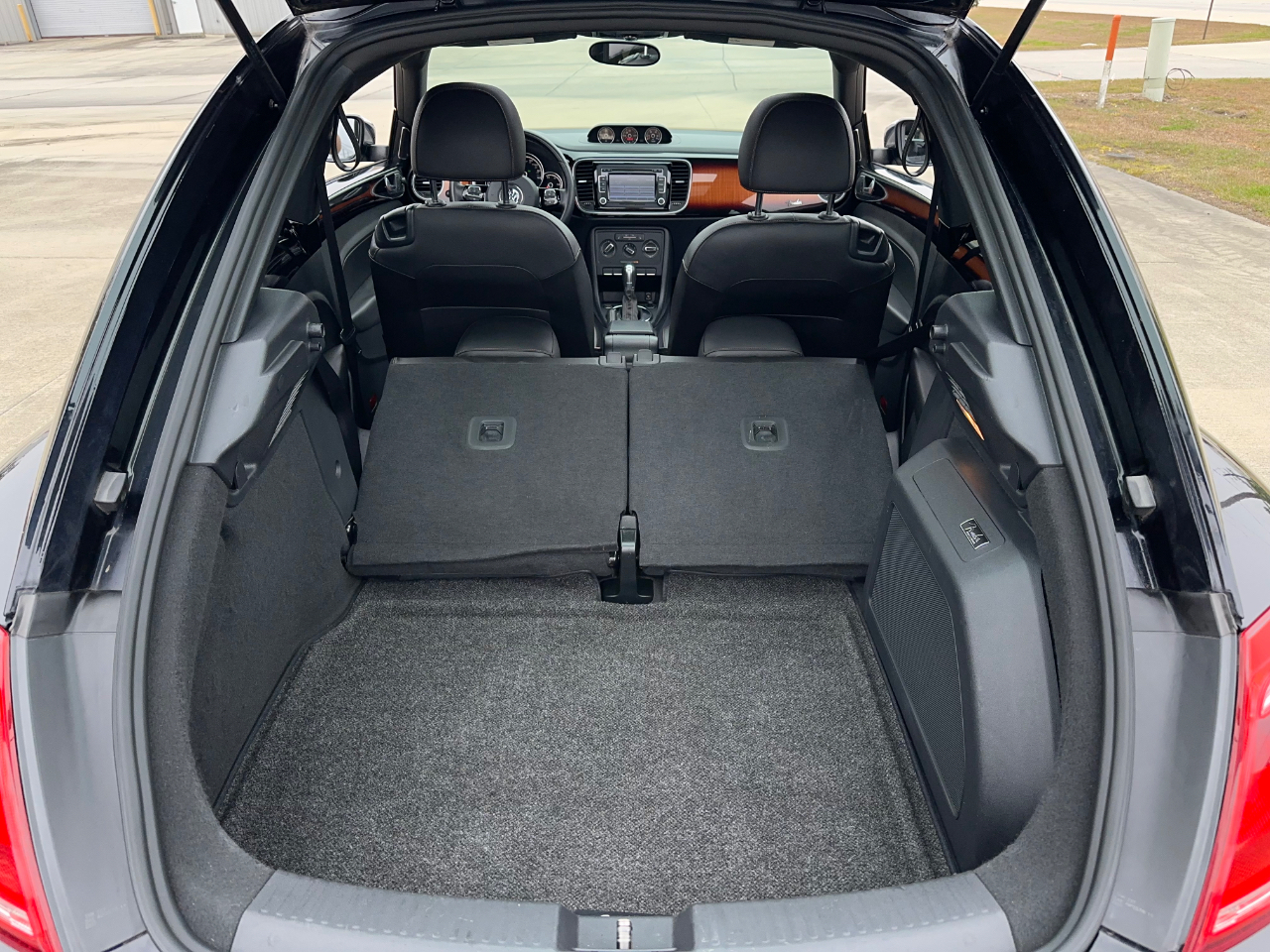 Volkswagen Beetle  2013