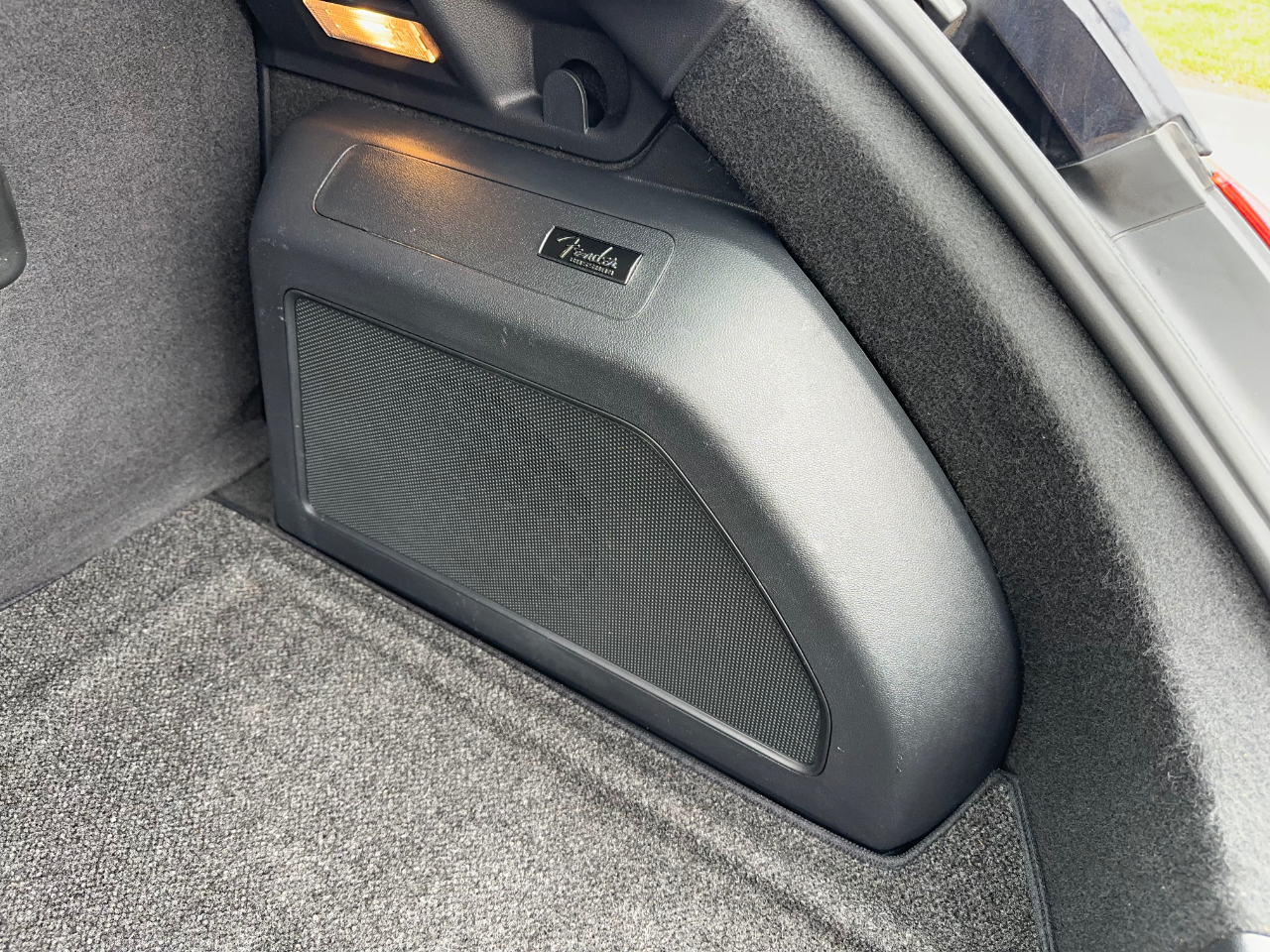 Volkswagen Beetle  2013