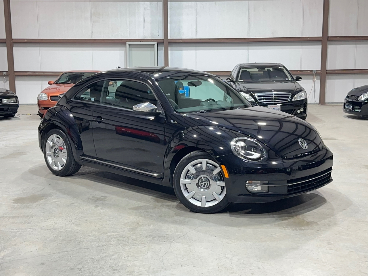 Volkswagen Beetle  2013