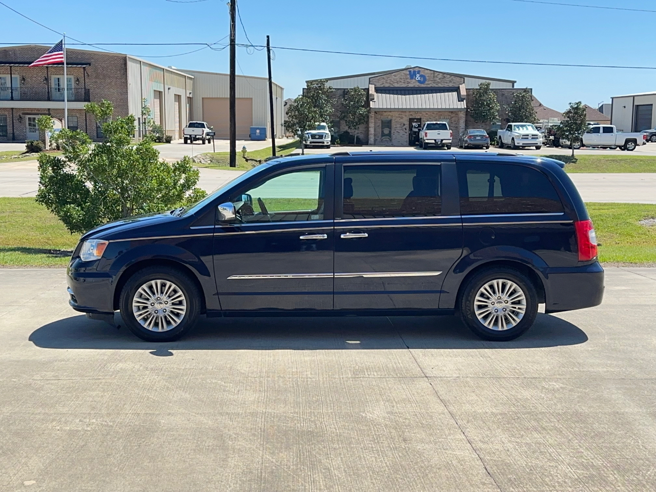 Chrysler Town & Country Limited 2012
