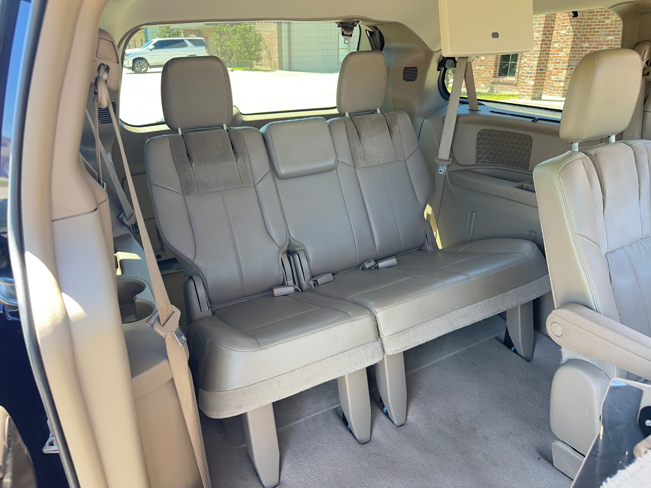 Chrysler Town & Country Limited 2012