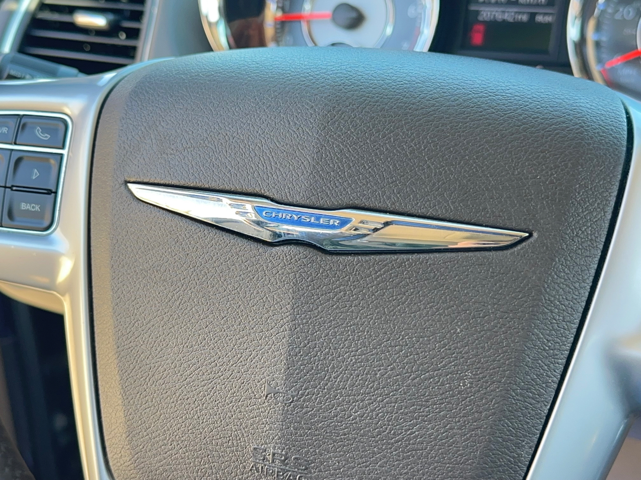 Chrysler Town & Country Limited 2012