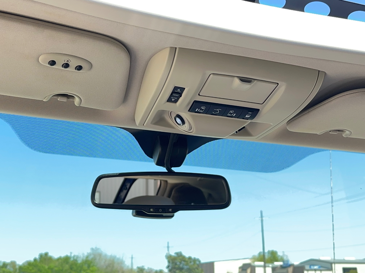 Chrysler Town & Country Limited 2012