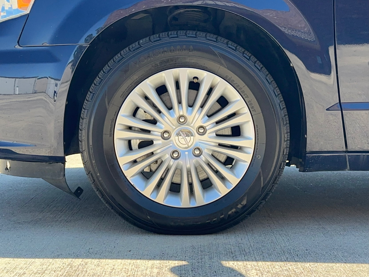 Chrysler Town & Country Limited 2012