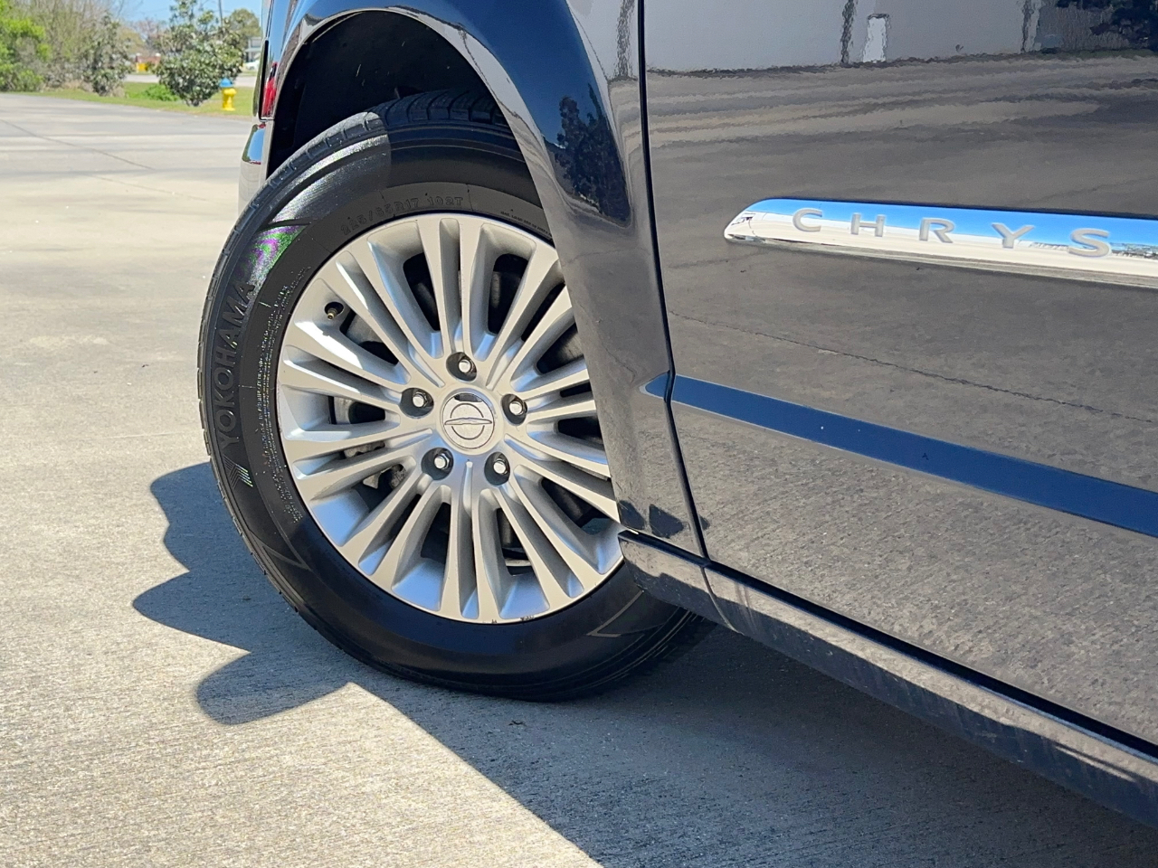 Chrysler Town & Country Limited 2012