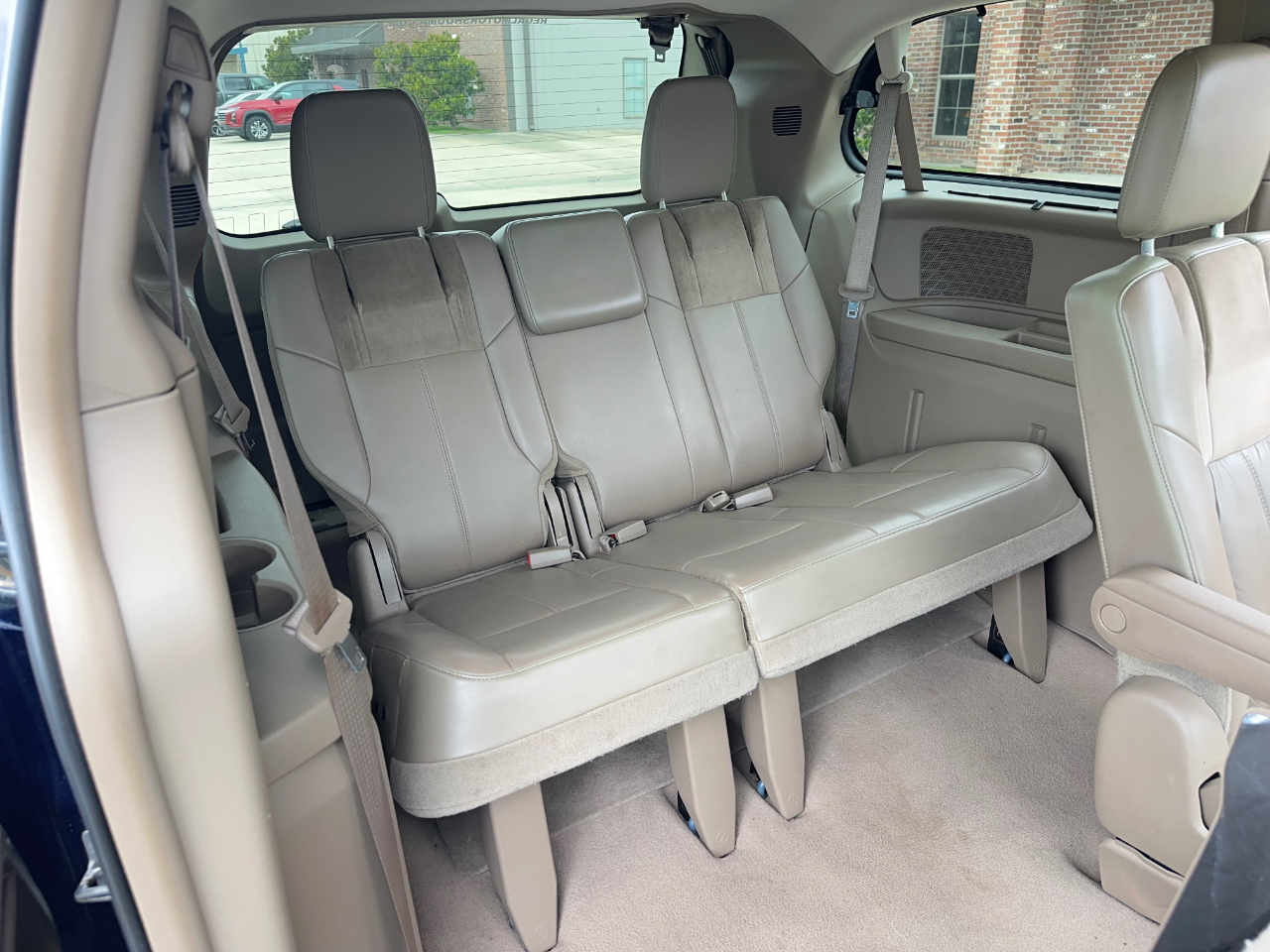 Chrysler Town & Country Limited 2012