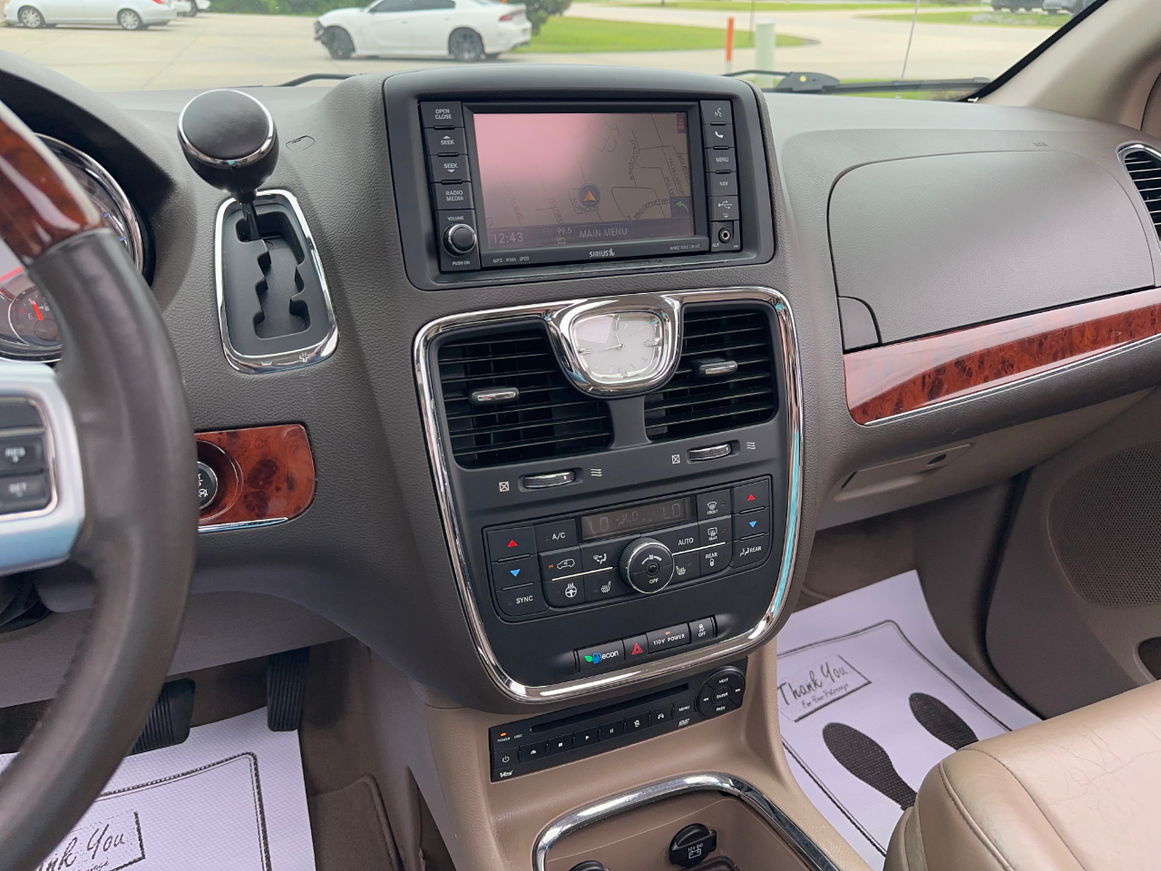 Chrysler Town & Country Limited 2012