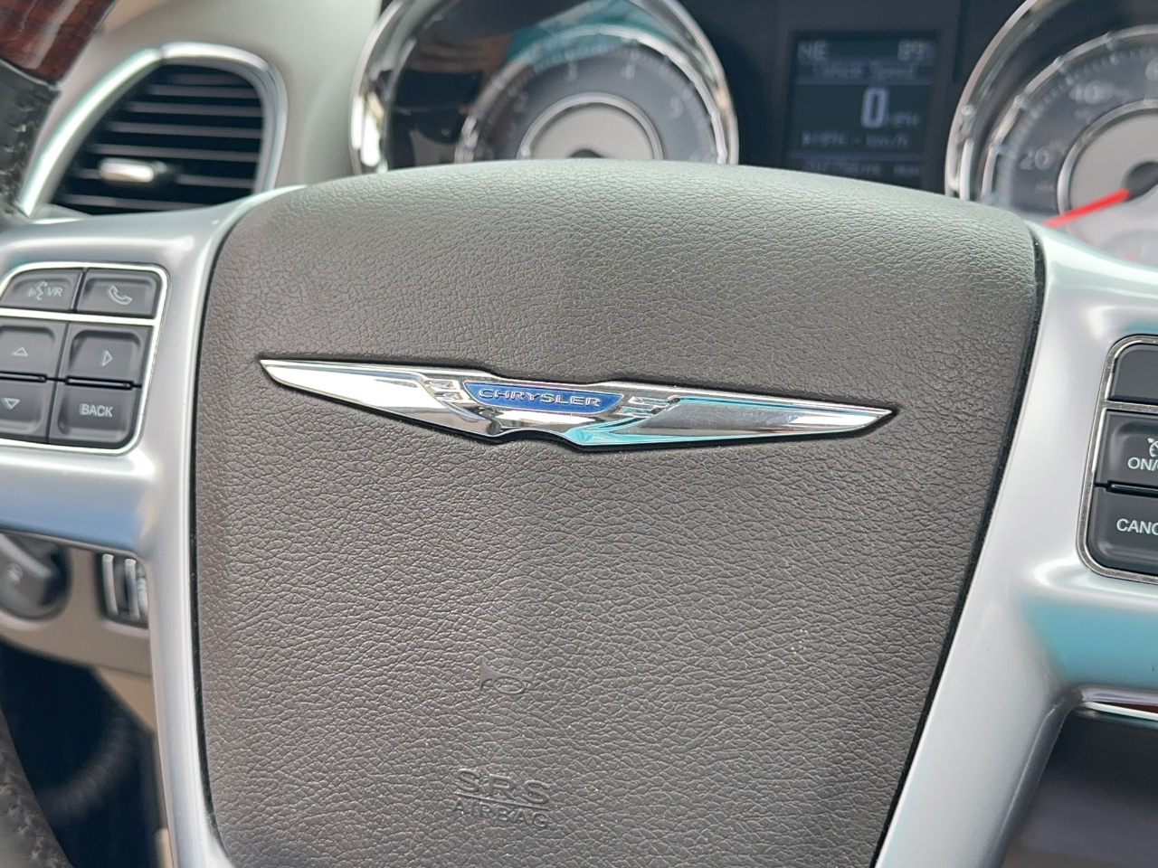 Chrysler Town & Country Limited 2012