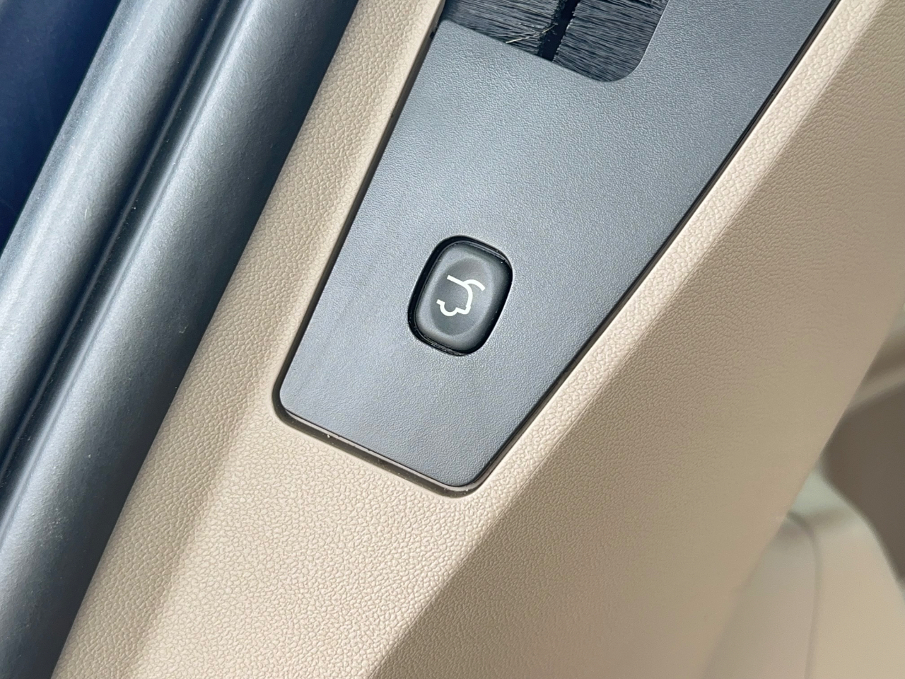 Chrysler Town & Country Limited 2012