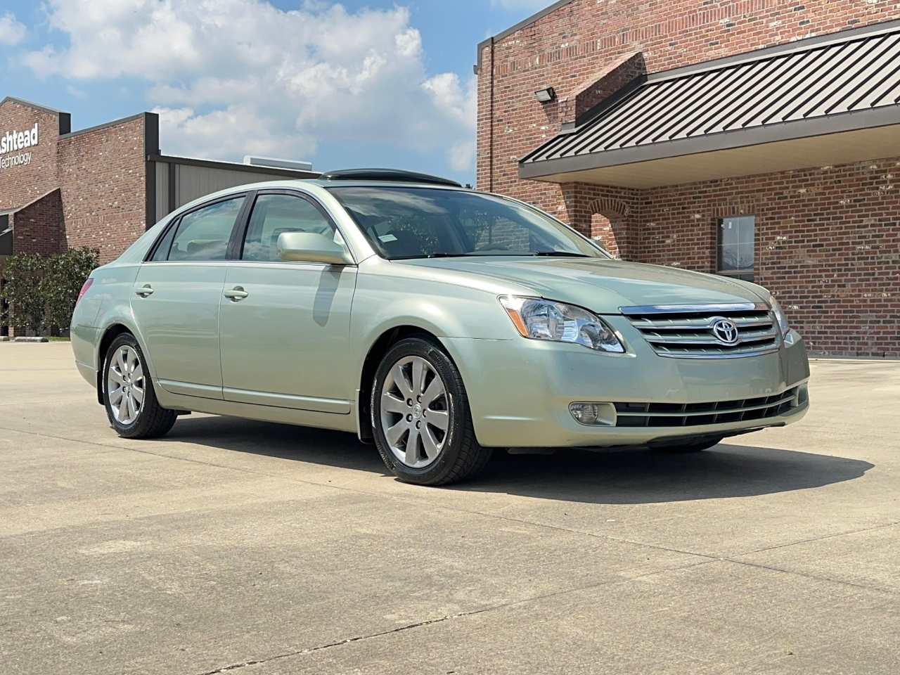 Toyota Avalon XLS 2007