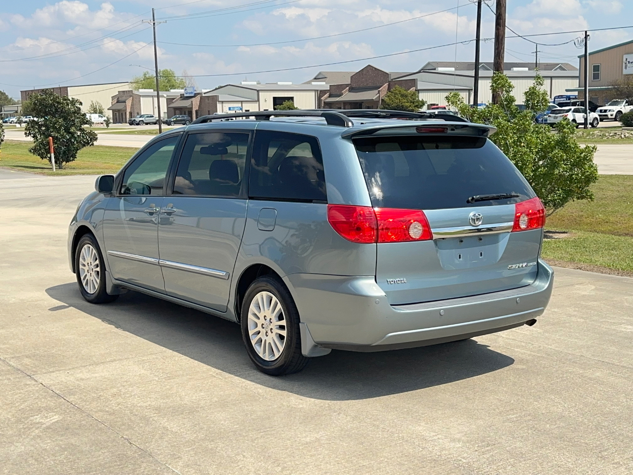 Toyota Sienna XLE Limited FWD 2008