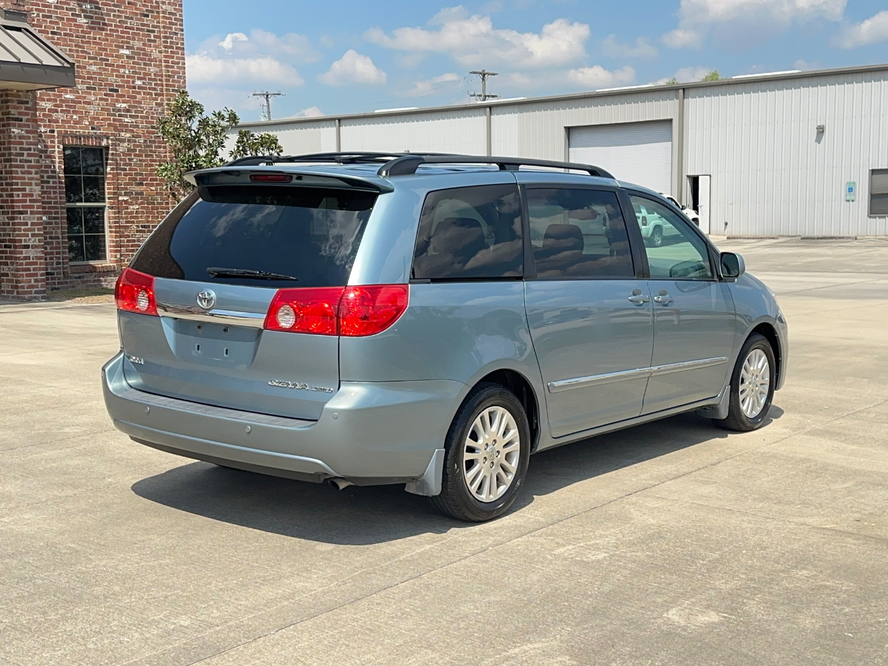 Toyota Sienna XLE Limited FWD 2008