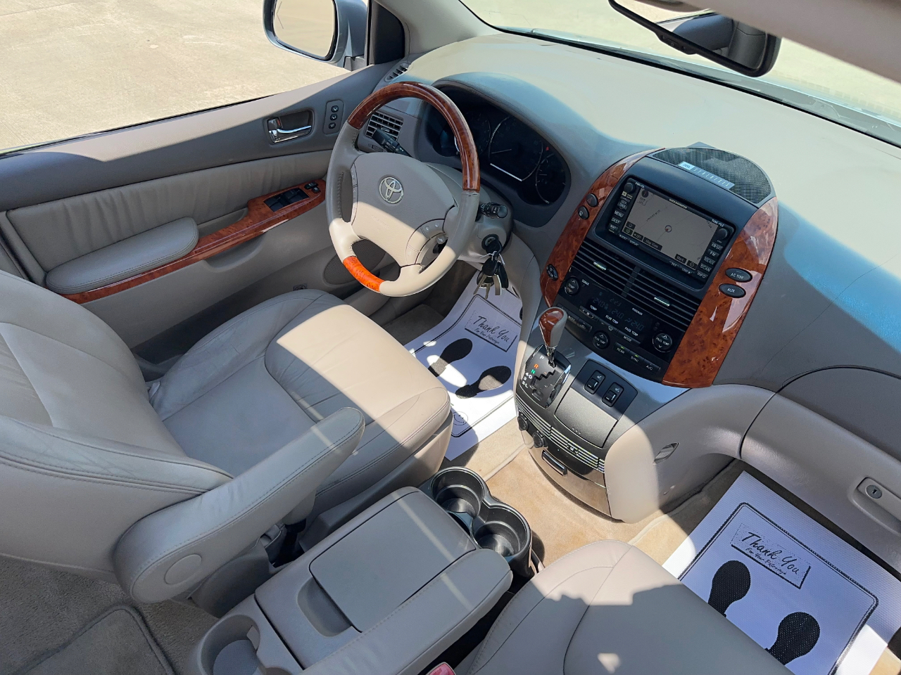 Toyota Sienna XLE Limited FWD 2008