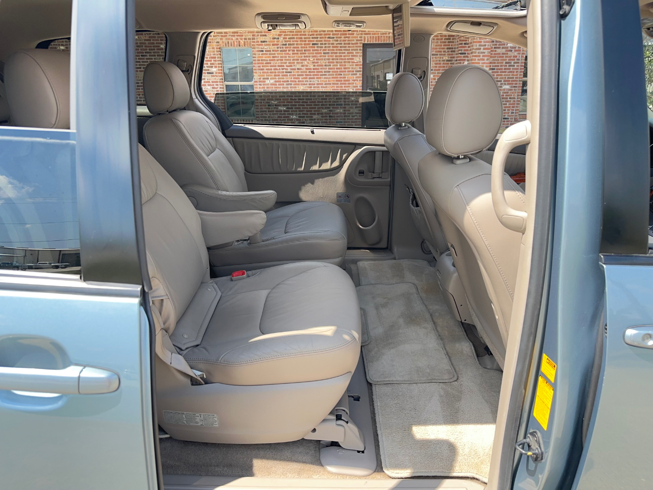 Toyota Sienna XLE Limited FWD 2008