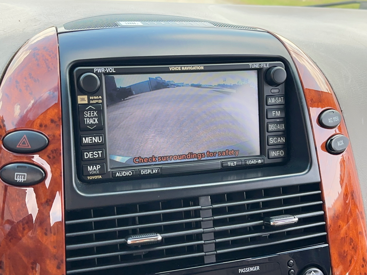 Toyota Sienna XLE Limited FWD 2008