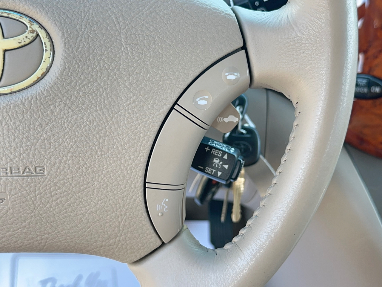 Toyota Sienna XLE Limited FWD 2008